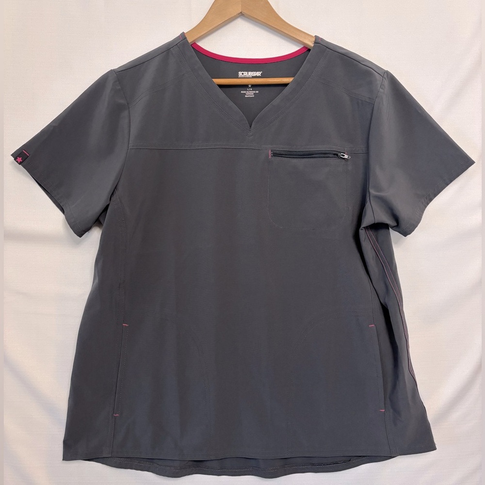 SCRUBSTAR Gray V-Neck Scrubs Size Large